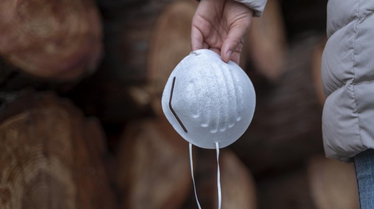 Бизнесменов будут штрафовать за отсутствие масок у клиентов