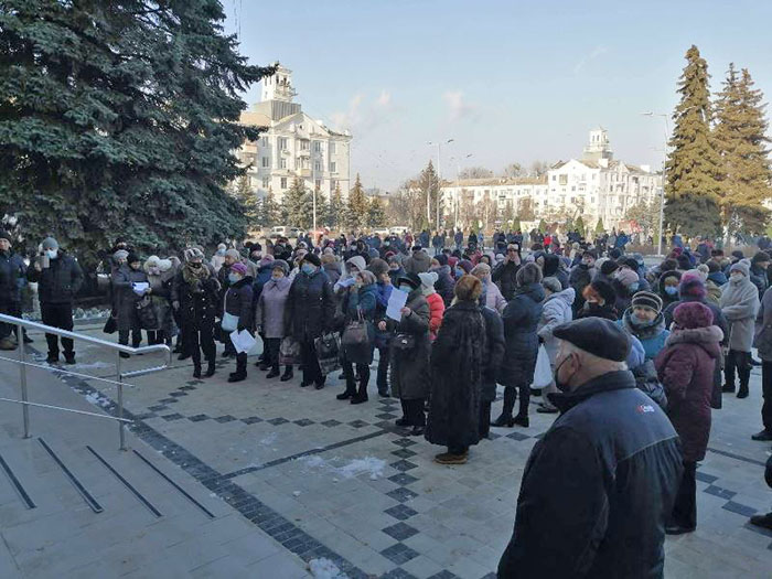 В Краматорске и Славянске прошли митинги против коммунальных тарифов