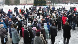 В Славянске прошел второй митинг против повышения тарифов на коммунальные услуги