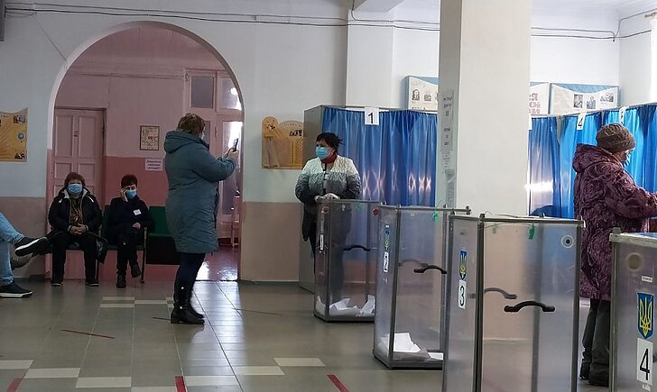 Украинцы назвали главные политические события 2020 года — опрос