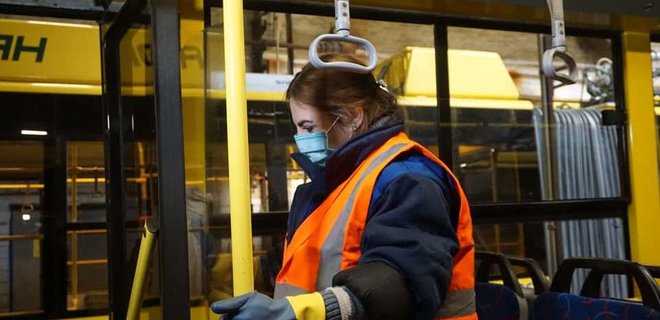 “Слуги народа” хотят отменить штрафы за нарушение закона о языке