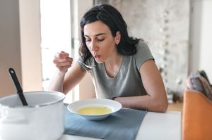 «Нужно поесть жиденького»: пять причин есть суп каждый день