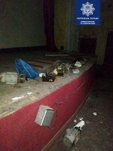 У Слов’янську  грабіжники вдерлися до до Будинку культури на Університетській