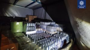 Повний кузов алкоголю та сигарет без належних документів виявили патрульні у Краматорську