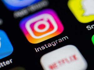 Instagram будет удалять аккаунты за разжигание вражды