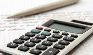 Фотографов, дизайнеров, кондитеров и т.д. хотят обязать платить налоги