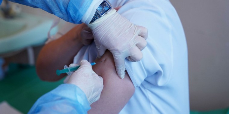 Стало известно, как будут формировать списки на вакцинацию в Украине