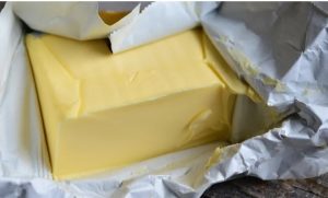 В Украине нашли фальсификат масла у шести производителей: названы опасные марки