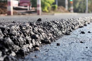 Сотрудников Донецкого облавтодора подозревают в нанесении государству ущерба на 900 000 грн.