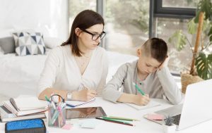 Отстранение от занятий непривитого ребенка законно – Верховный суд