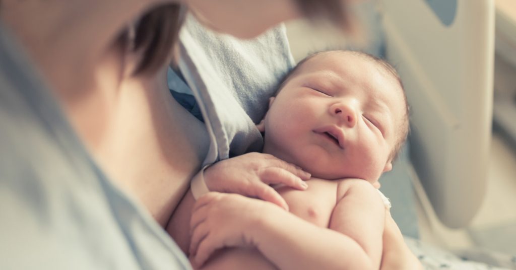 В Украине с 1 апреля вырастут тарифы на роды