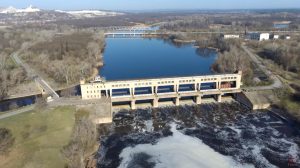 Плотина на реке Северский Донец у Райгородка: видео с квадрокоптера