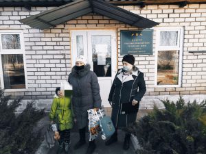 Поліцейські були вимушені забрати 7-річну дитину з родини через пияцтво матері