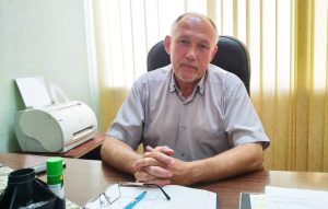 Почему главный архитектор Славянска Сергей Руденко находится на рабочем месте. Объяснения горсовета