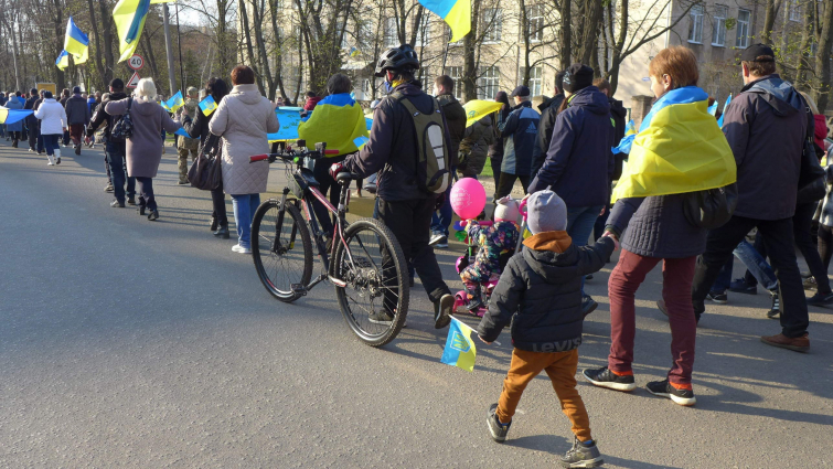 В Краматорске состоялось патриотическое шествие в поддержку территориальной целостности Украины