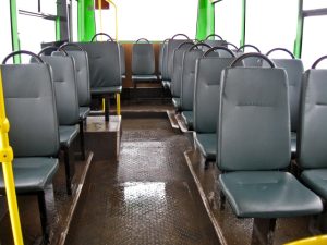 В Краматорске от частных перевозчиков требуют поддерживать чистоту в салонах автобусов