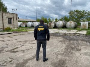 Діяльність трьох АЗС, які діяли з порушеннями законодавства, припинено у Донецькій області