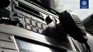 Патрульні склали постанови на нетверезих чоловіків, які бешкетували у потягу