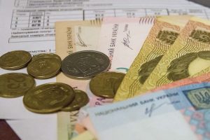 Цены на газ, воду и электроэнергию: как изменились тарифы на коммуналку