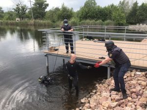 У Слов’янську в озері “Шовковичне” виявили вибухонебезпечний предмет та набої до стрілецької зброї