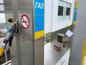 На Донеччині за тиждень проведено 22 перевірки автозаправних станцій та місць зберігання пального