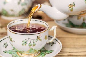 Медики выяснили, как правильно пить чай, чтобы не навредить здоровью