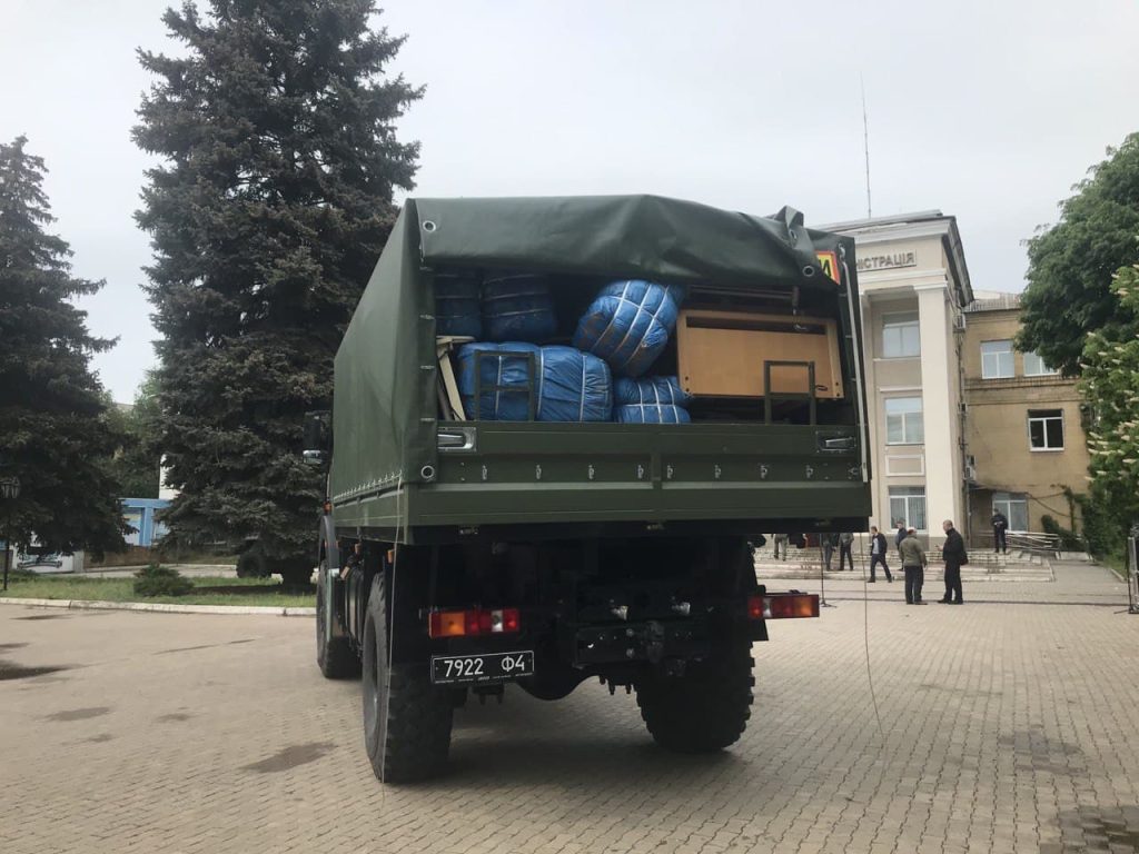 Латвийская Республика передала гуманитарную помощь для Авдеевки, Торецка и Славянска