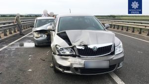 На автодорозі поблизу Слов’янська Ваз догнав Škoda