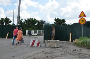 Міст через Казенний Торець обладнають пішохідним переходом