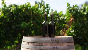 Почему в бутылке вина – обычно 750 миллилитров: интересный факт, о котором вы могли не знать