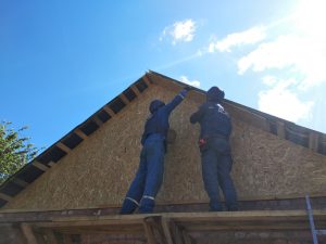 На Донеччині у поточному році відновили понад 400 будинків, що були пошкоджені через збройну агресію РФ