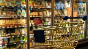 Украинцев предупредили о продукте с опасным “сюрпризом”: что нужно знать