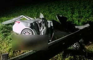 ДТП поблизу міста Покровськ: дві людини загинуло одна постраждала