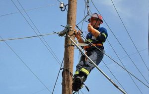 Внаслідок негоди у Донецькій області було знеструмлено 56 населених пункта