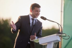 Более 100 млрд грн в обход Prozorro. Дороги, аэропорты, железная дорога. А так можно было?