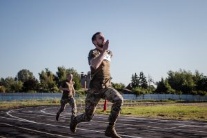 У Слов’янську військовослужбовці здавали нормативи з бігу та підтягування