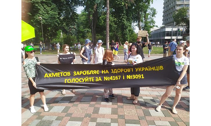 «Олігархи домоглися свого»: маріупольці програли у боротьбі за чисте повітря