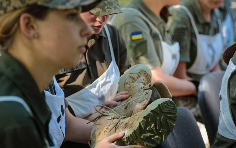 Срочный призыв в армию могут отменить с 2023 года