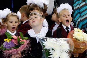 Для учеников 1-4 классов изменят систему оценивания: Вместо баллов будут буквы