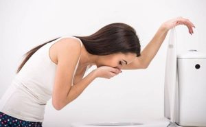 Как уберечься от пищевых отравлений летом?   