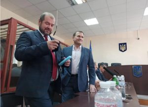 Суд оставил Медведчука под домашним арестом