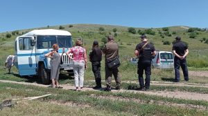 На Донетчине повредили уникальный памятник природы