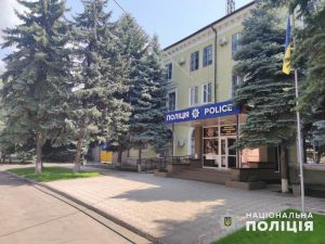 Краматорські розшуковці розкрили серію крадіжок на місцевому кладовищі: на рахунку правопорушника – близько півсотні фактів наруг над могилами   