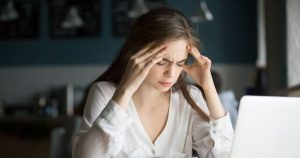 Длительные магнитные бури в августе: даты