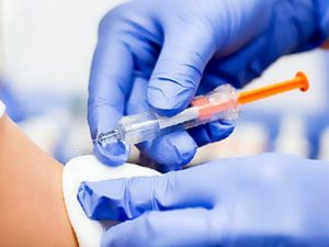 Вакцинировать школьников не обязательно: в Минобразования рассказали об особенностях нового учебного года