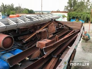 У Миколаївці поліцейські зупинили демонтаж майна підприємства