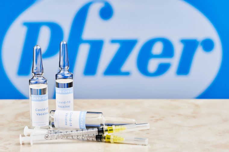Детей разрешили вакцинировать от COVID-19 вакциной Pfizer