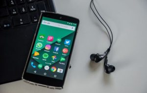 Новая функция Android позволит управлять смартфоном с помощью мимики