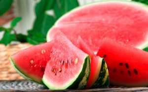 В Херсонской области фермеры уничтожают урожай арбузов