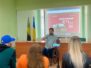 Слов’янськ промоніторено на архітектурну доступність. Яу позицію займає у рейтингу та відео результатів перевірки.